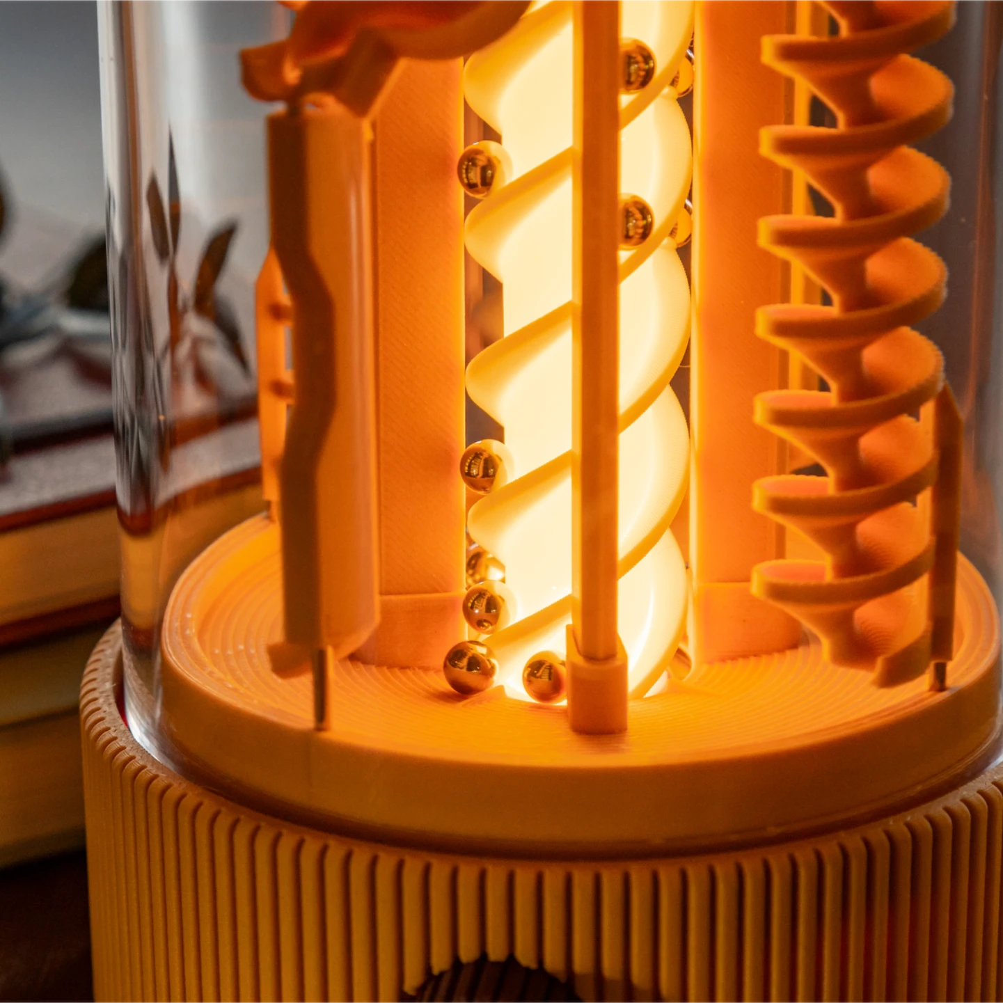360˚ Rotating Marble Run