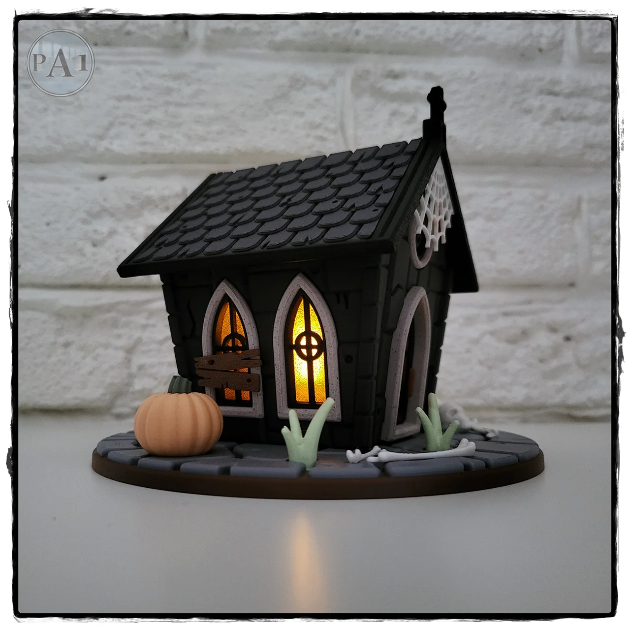 Feeënhuisje – Halloween klein mausoleum
