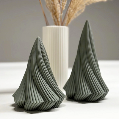 Moderne gedraaide kerstboom